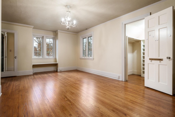 2326 CLINTON, ROCKFORD, Illinois 61103, 4 Bedrooms Bedrooms, ,2 BathroomsBathrooms,House,For Sale,CLINTON,202507352