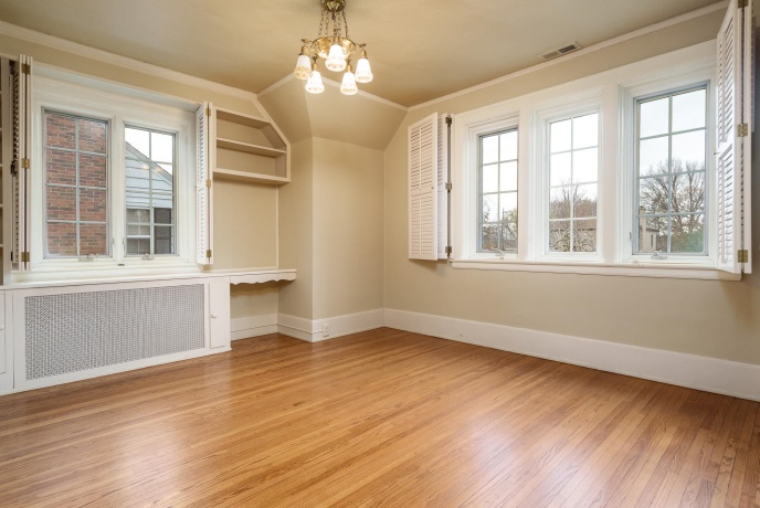 2326 CLINTON, ROCKFORD, Illinois 61103, 4 Bedrooms Bedrooms, ,2 BathroomsBathrooms,House,For Sale,CLINTON,202507352