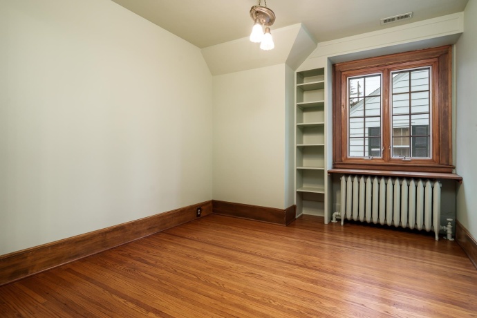 2326 CLINTON, ROCKFORD, Illinois 61103, 4 Bedrooms Bedrooms, ,2 BathroomsBathrooms,House,For Sale,CLINTON,202507352