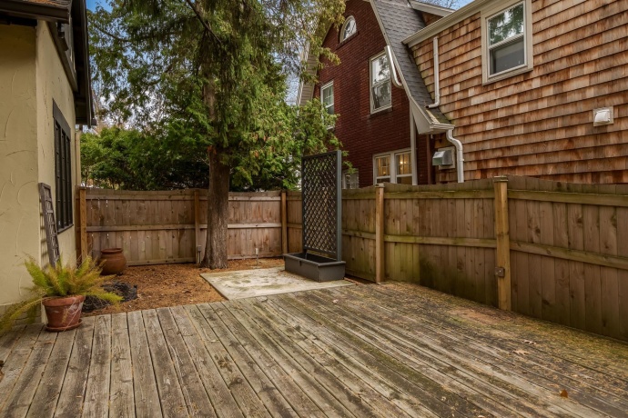 2326 CLINTON, ROCKFORD, Illinois 61103, 4 Bedrooms Bedrooms, ,2 BathroomsBathrooms,House,For Sale,CLINTON,202507352