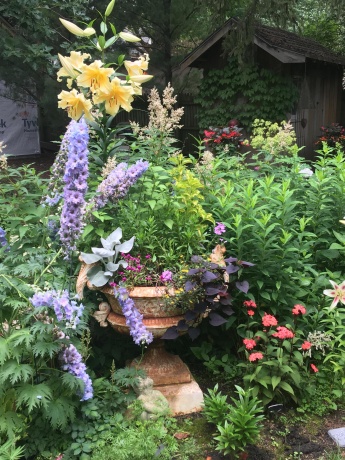 2326 CLINTON, ROCKFORD, Illinois 61103, 4 Bedrooms Bedrooms, ,2 BathroomsBathrooms,House,For Sale,CLINTON,202507352