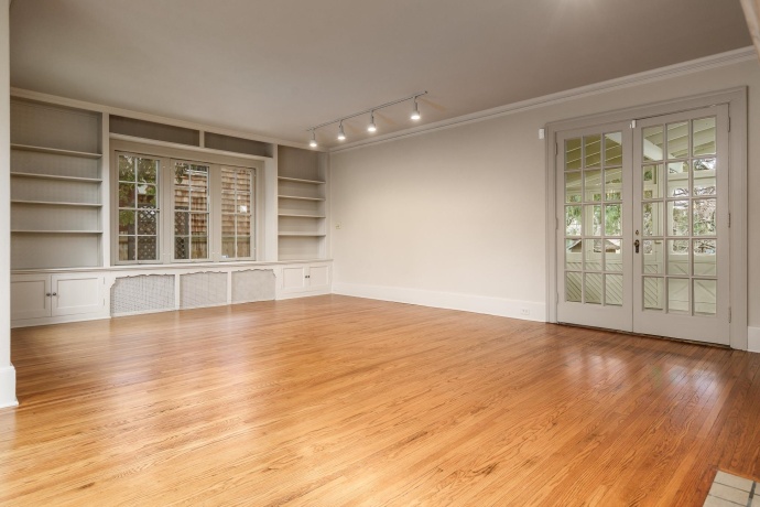 2326 CLINTON, ROCKFORD, Illinois 61103, 4 Bedrooms Bedrooms, ,2 BathroomsBathrooms,House,For Sale,CLINTON,202507352