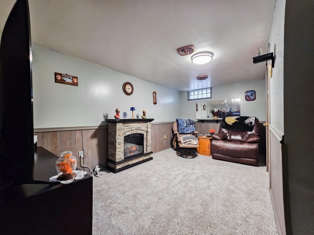 1105 Colonial, MACHESNEY PARK, Illinois 61115, 3 Bedrooms Bedrooms, ,1 BathroomBathrooms,House,For Sale,Colonial,202507353