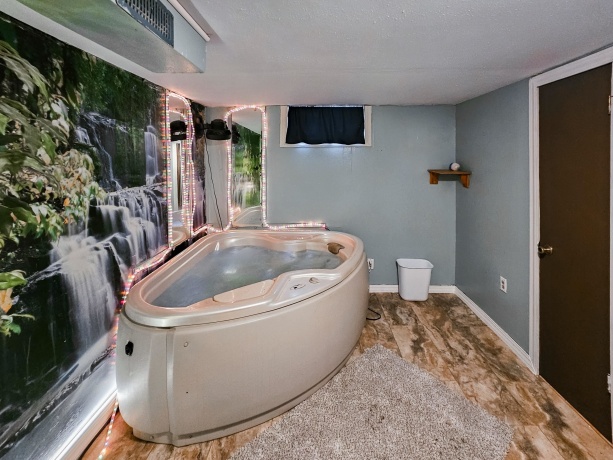 1105 Colonial, MACHESNEY PARK, Illinois 61115, 3 Bedrooms Bedrooms, ,1 BathroomBathrooms,House,For Sale,Colonial,202507353