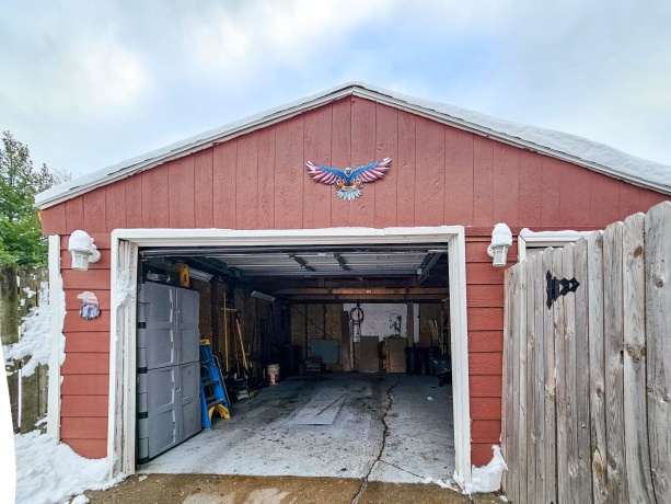 1105 Colonial, MACHESNEY PARK, Illinois 61115, 3 Bedrooms Bedrooms, ,1 BathroomBathrooms,House,For Sale,Colonial,202507353