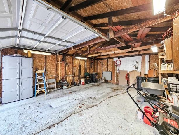 1105 Colonial, MACHESNEY PARK, Illinois 61115, 3 Bedrooms Bedrooms, ,1 BathroomBathrooms,House,For Sale,Colonial,202507353