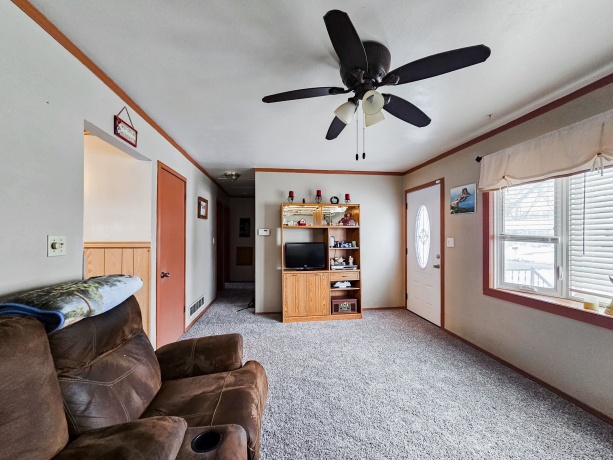 1105 Colonial, MACHESNEY PARK, Illinois 61115, 3 Bedrooms Bedrooms, ,1 BathroomBathrooms,House,For Sale,Colonial,202507353