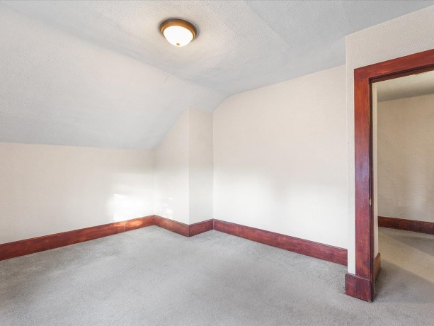 634 13th, ROCKFORD, Illinois 61104, 3 Bedrooms Bedrooms, ,2 BathroomsBathrooms,House,For Sale,13th,202507359