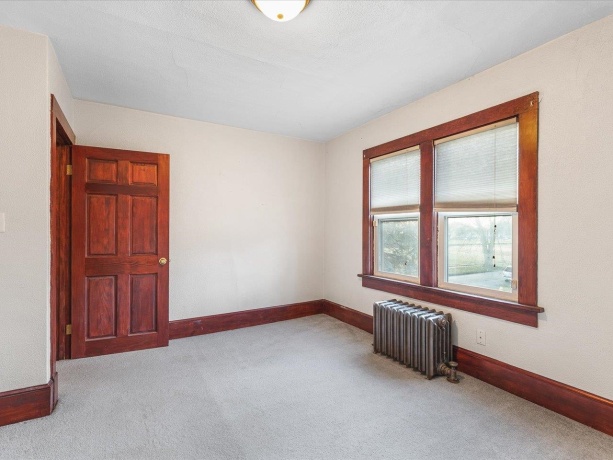 634 13th, ROCKFORD, Illinois 61104, 3 Bedrooms Bedrooms, ,2 BathroomsBathrooms,House,For Sale,13th,202507359