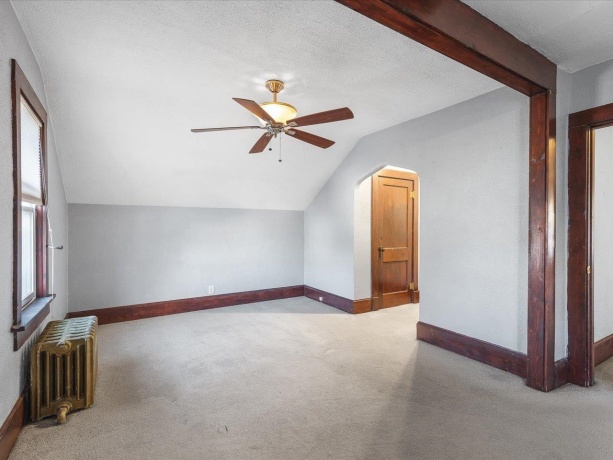 634 13th, ROCKFORD, Illinois 61104, 3 Bedrooms Bedrooms, ,2 BathroomsBathrooms,House,For Sale,13th,202507359