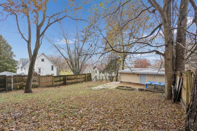 1611 Oakes, ROCKFORD, Illinois 61107, 3 Bedrooms Bedrooms, ,2 BathroomsBathrooms,House,For Sale,Oakes,202507361