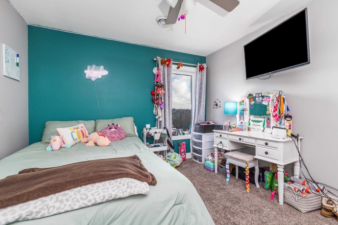 434 White, BENTON, Wisconsin 53803, 5 Bedrooms Bedrooms, ,2 BathroomsBathrooms,House,For Sale,White,202507141