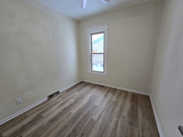 2220 15th, ROCKFORD, Illinois 61104, 3 Bedrooms Bedrooms, ,2 BathroomsBathrooms,House,For Sale,15th,202507369