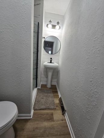 2220 15th, ROCKFORD, Illinois 61104, 3 Bedrooms Bedrooms, ,2 BathroomsBathrooms,House,For Sale,15th,202507369