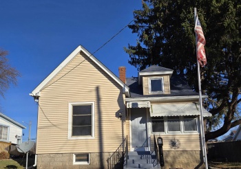 2220 15th, ROCKFORD, Illinois 61104, 3 Bedrooms Bedrooms, ,2 BathroomsBathrooms,House,For Sale,15th,202507369