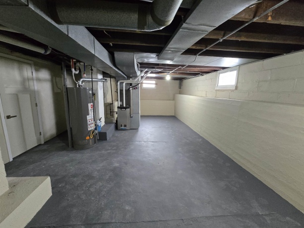 2220 15th, ROCKFORD, Illinois 61104, 3 Bedrooms Bedrooms, ,2 BathroomsBathrooms,House,For Sale,15th,202507369