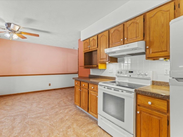 3356 Cavendish, ROCKFORD, Illinois 61109, 3 Bedrooms Bedrooms, ,2 BathroomsBathrooms,House,For Sale,Cavendish,202507370