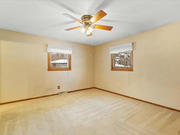 3356 Cavendish, ROCKFORD, Illinois 61109, 3 Bedrooms Bedrooms, ,2 BathroomsBathrooms,House,For Sale,Cavendish,202507370