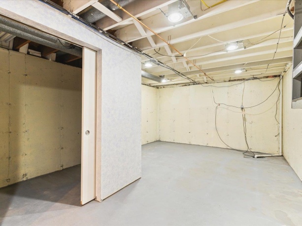 3356 Cavendish, ROCKFORD, Illinois 61109, 3 Bedrooms Bedrooms, ,2 BathroomsBathrooms,House,For Sale,Cavendish,202507370