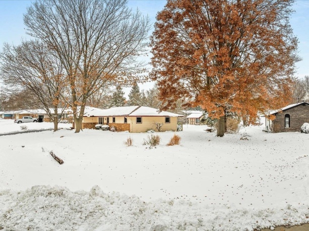 3356 Cavendish, ROCKFORD, Illinois 61109, 3 Bedrooms Bedrooms, ,2 BathroomsBathrooms,House,For Sale,Cavendish,202507370