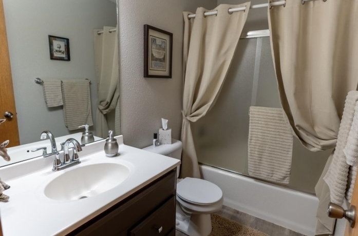 3793 HARWOOD, ROCKFORD, Illinois 61114, 3 Bedrooms Bedrooms, ,2 BathroomsBathrooms,House,For Sale,HARWOOD,202507374