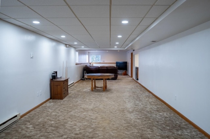 3793 HARWOOD, ROCKFORD, Illinois 61114, 3 Bedrooms Bedrooms, ,2 BathroomsBathrooms,House,For Sale,HARWOOD,202507374