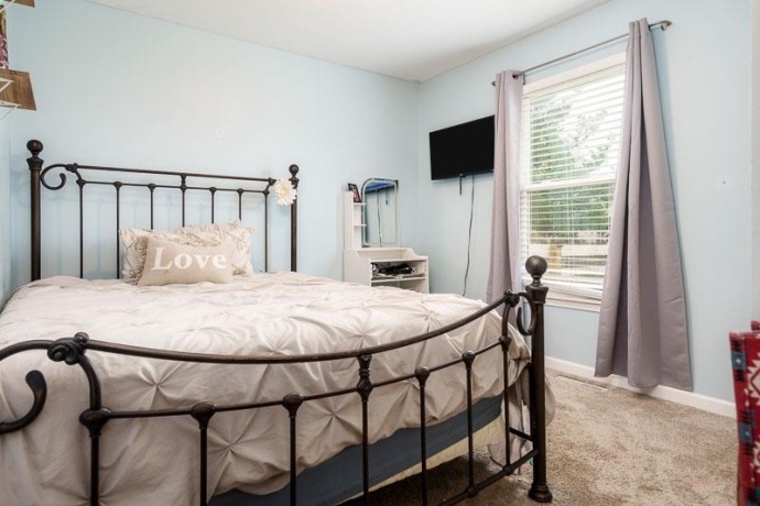 5724 Pierce, SOUTH BELOIT, Illinois 61080, 4 Bedrooms Bedrooms, ,2 BathroomsBathrooms,House,For Sale,Pierce,202507375