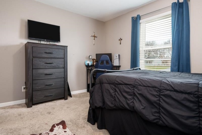 5724 Pierce, SOUTH BELOIT, Illinois 61080, 4 Bedrooms Bedrooms, ,2 BathroomsBathrooms,House,For Sale,Pierce,202507375