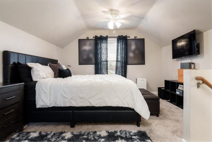 5724 Pierce, SOUTH BELOIT, Illinois 61080, 4 Bedrooms Bedrooms, ,2 BathroomsBathrooms,House,For Sale,Pierce,202507375