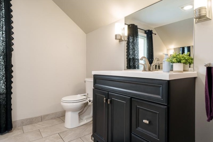 5724 Pierce, SOUTH BELOIT, Illinois 61080, 4 Bedrooms Bedrooms, ,2 BathroomsBathrooms,House,For Sale,Pierce,202507375