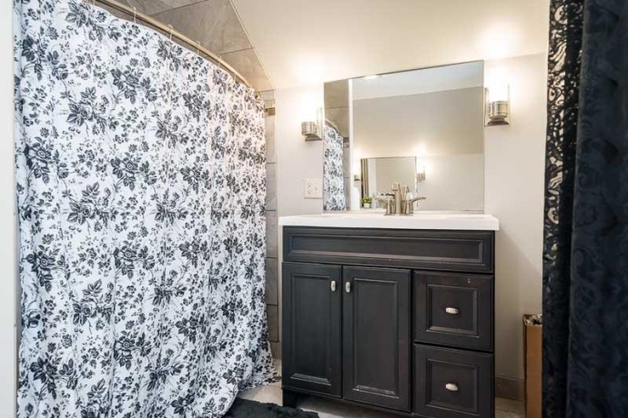 5724 Pierce, SOUTH BELOIT, Illinois 61080, 4 Bedrooms Bedrooms, ,2 BathroomsBathrooms,House,For Sale,Pierce,202507375