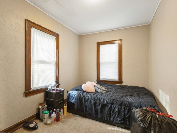 2321 Broadway, ROCKFORD, Illinois 61104, ,3 - 4 Units,For Sale,Broadway,202507376