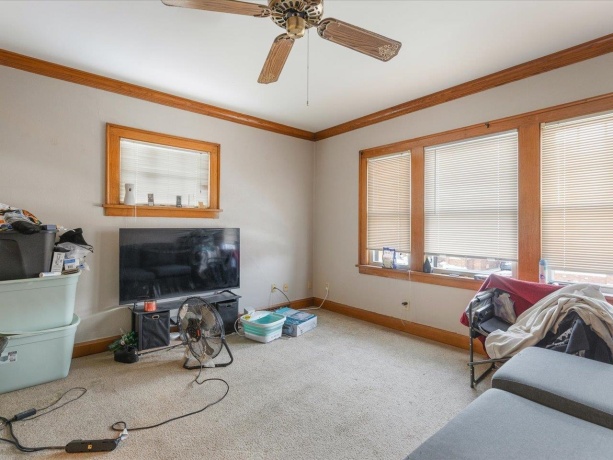 2321 Broadway, ROCKFORD, Illinois 61104, ,3 - 4 Units,For Sale,Broadway,202507376