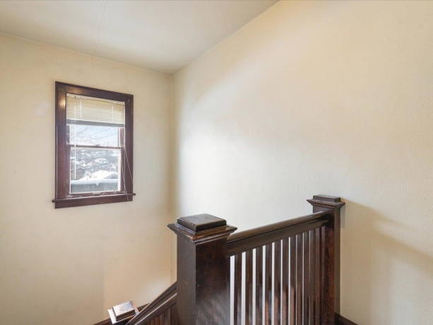 2321 Broadway, ROCKFORD, Illinois 61104, ,3 - 4 Units,For Sale,Broadway,202507376