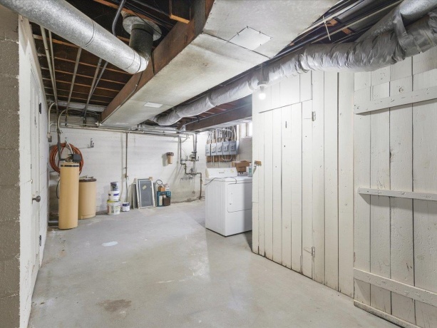 2321 Broadway, ROCKFORD, Illinois 61104, ,3 - 4 Units,For Sale,Broadway,202507376