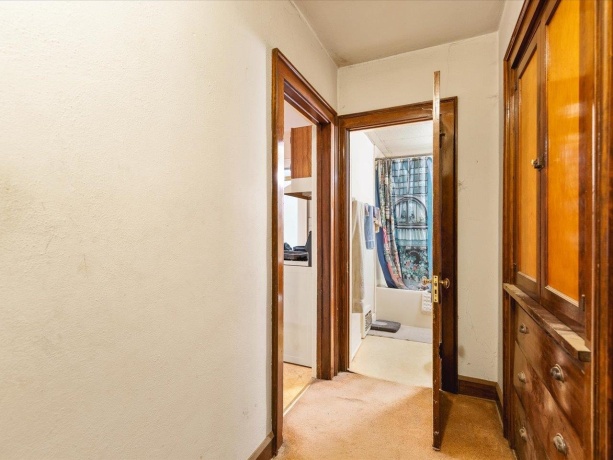 2321 Broadway, ROCKFORD, Illinois 61104, ,3 - 4 Units,For Sale,Broadway,202507376