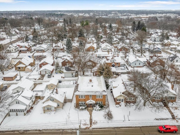 2321 Broadway, ROCKFORD, Illinois 61104, ,3 - 4 Units,For Sale,Broadway,202507376