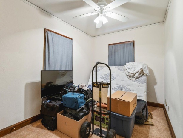 2321 Broadway, ROCKFORD, Illinois 61104, ,3 - 4 Units,For Sale,Broadway,202507376