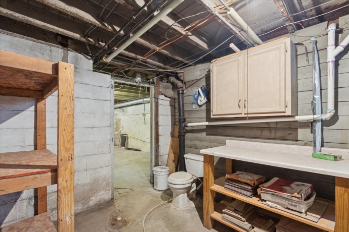 2226 8th, MONROE, Wisconsin 53566, 3 Bedrooms Bedrooms, ,1 BathroomBathrooms,House,For Sale,8th,202507199