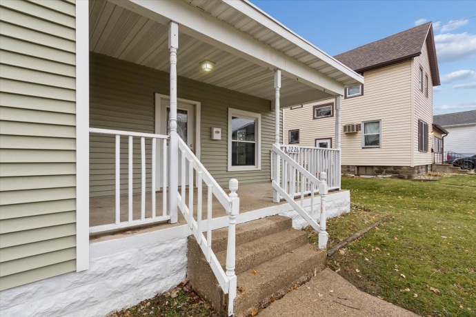 2226 8th, MONROE, Wisconsin 53566, 3 Bedrooms Bedrooms, ,1 BathroomBathrooms,House,For Sale,8th,202507199