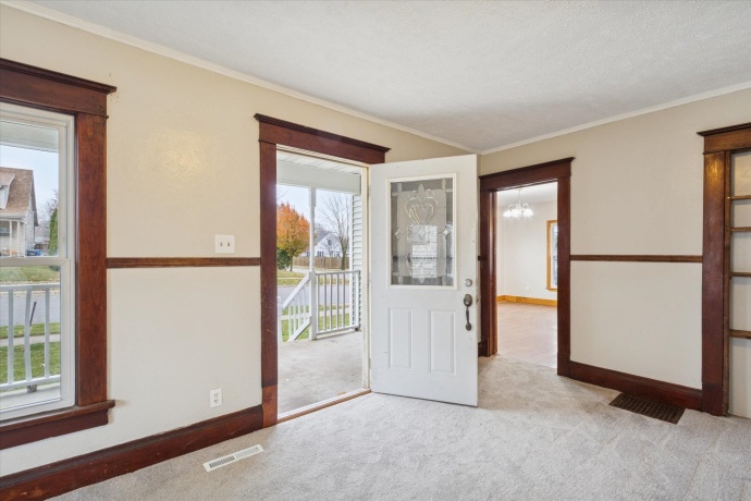 2226 8th, MONROE, Wisconsin 53566, 3 Bedrooms Bedrooms, ,1 BathroomBathrooms,House,For Sale,8th,202507199