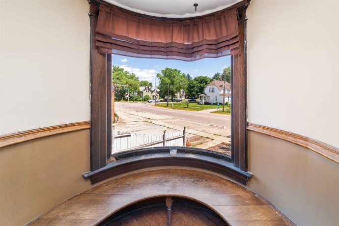 111 Sycamore, GENOA, Illinois 60135, 5 Bedrooms Bedrooms, ,2 BathroomsBathrooms,House,For Sale,Sycamore,202507378