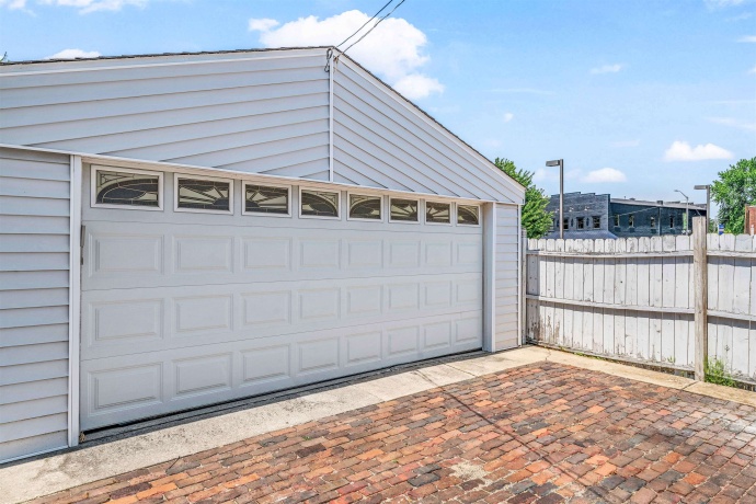 111 Sycamore, GENOA, Illinois 60135, 5 Bedrooms Bedrooms, ,2 BathroomsBathrooms,House,For Sale,Sycamore,202507378