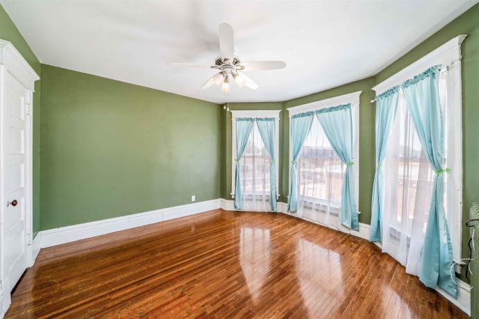 111 Sycamore, GENOA, Illinois 60135, 5 Bedrooms Bedrooms, ,2 BathroomsBathrooms,House,For Sale,Sycamore,202507378