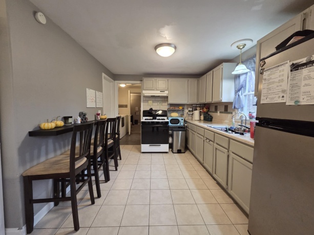 7716 Elm, MACHESNEY PARK, Illinois 61115, 2 Bedrooms Bedrooms, ,1 BathroomBathrooms,House,For Sale,Elm,202507384