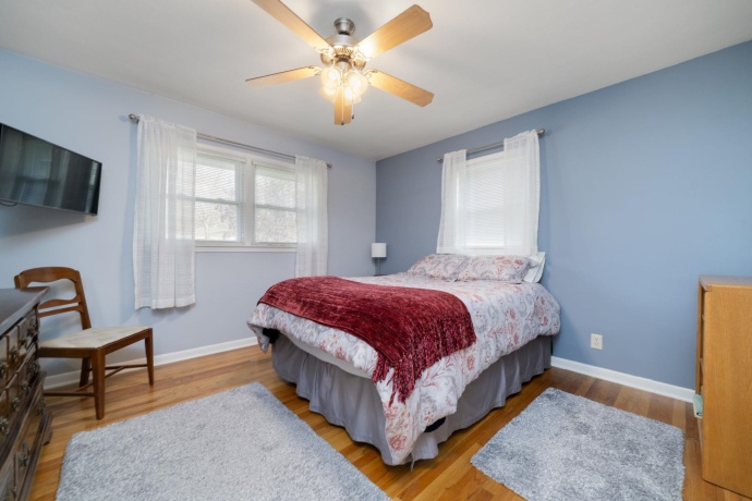 719 Blenheim, ROCKFORD, Illinois 61108, 2 Bedrooms Bedrooms, ,1 BathroomBathrooms,House,For Sale,Blenheim,202507386