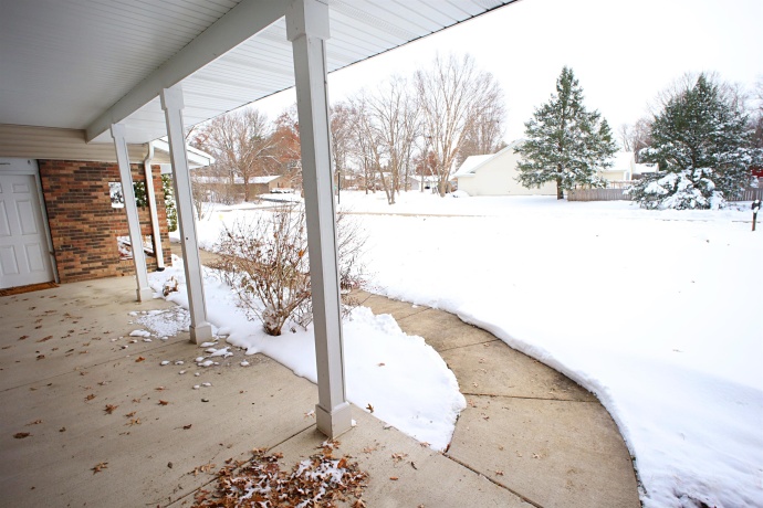 2914 Ware, ROCKFORD, Illinois 61114, 3 Bedrooms Bedrooms, ,2 BathroomsBathrooms,House,For Sale,Ware,202507390