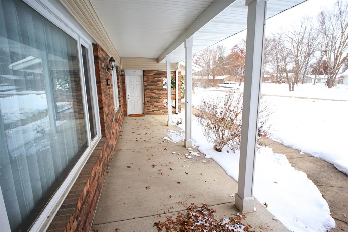 2914 Ware, ROCKFORD, Illinois 61114, 3 Bedrooms Bedrooms, ,2 BathroomsBathrooms,House,For Sale,Ware,202507390