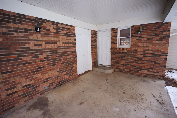 2914 Ware, ROCKFORD, Illinois 61114, 3 Bedrooms Bedrooms, ,2 BathroomsBathrooms,House,For Sale,Ware,202507390