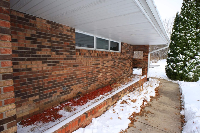 2914 Ware, ROCKFORD, Illinois 61114, 3 Bedrooms Bedrooms, ,2 BathroomsBathrooms,House,For Sale,Ware,202507390